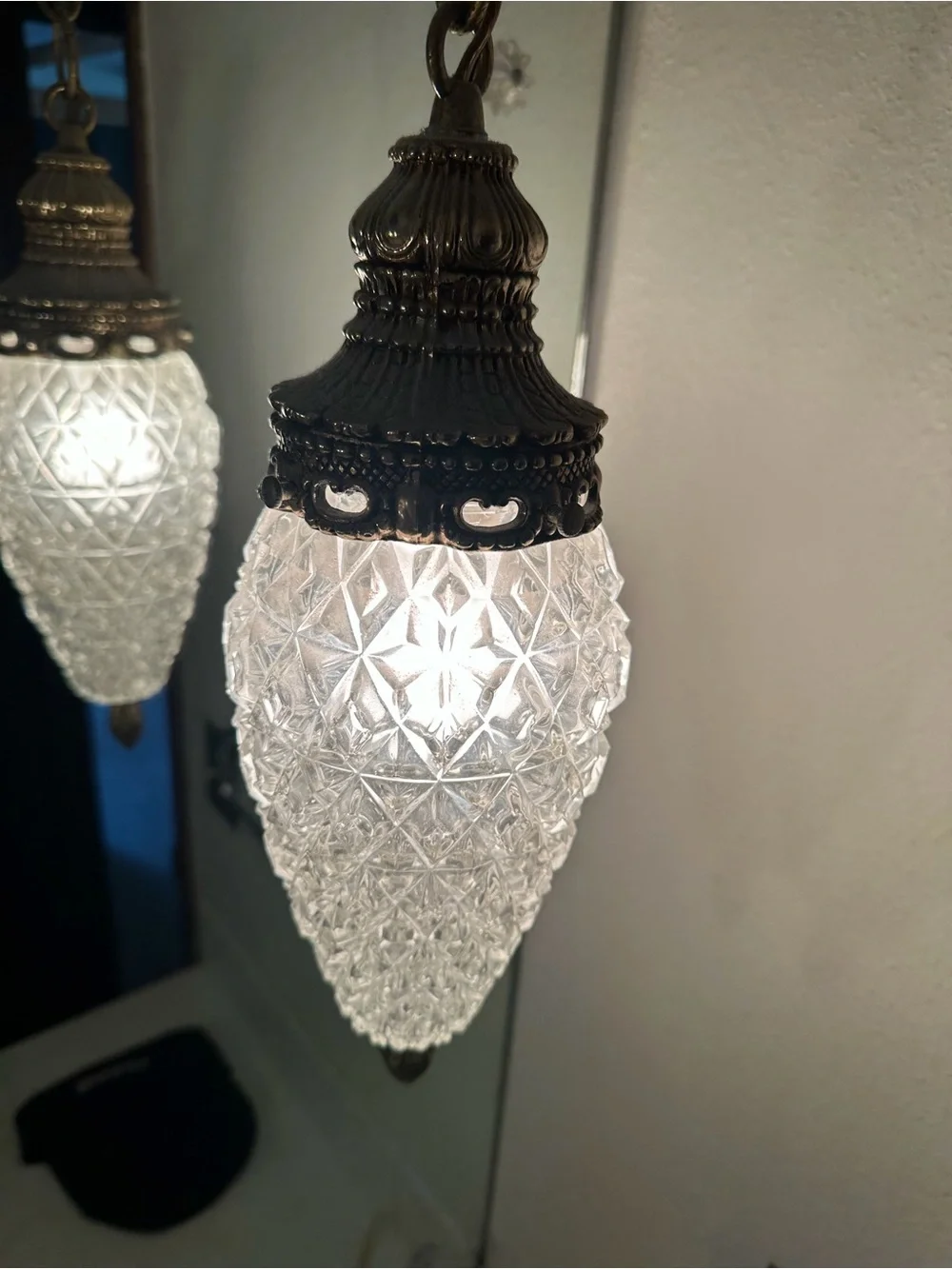 Vintage-Style Glass Pendant Light in Clear with Antique Brass Accent